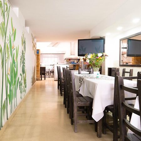 Hotel Riviera Plaza 부카라망가 외부 사진