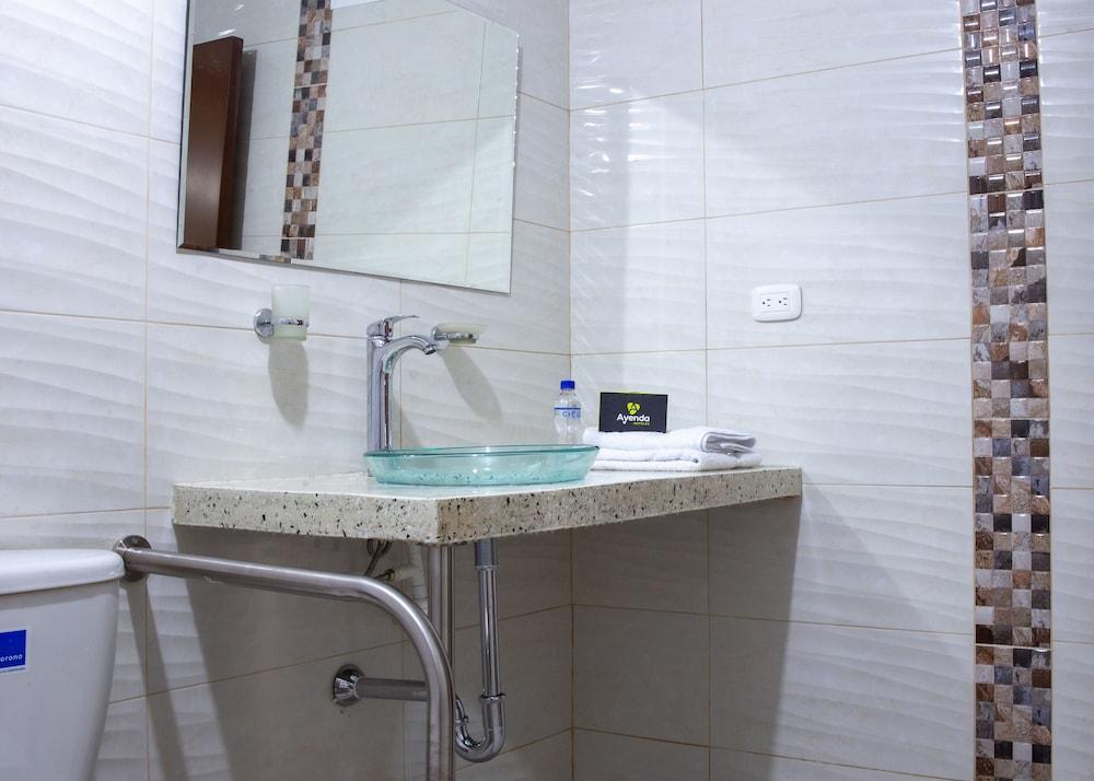 Hotel Riviera Plaza 부카라망가 외부 사진