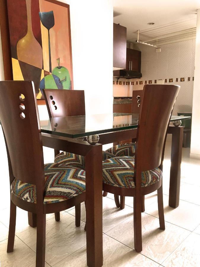 Hotel Riviera Plaza 부카라망가 외부 사진
