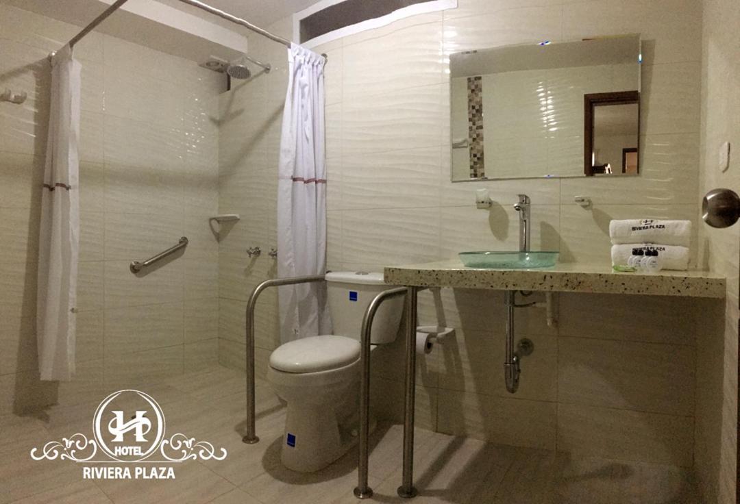 Hotel Riviera Plaza 부카라망가 외부 사진